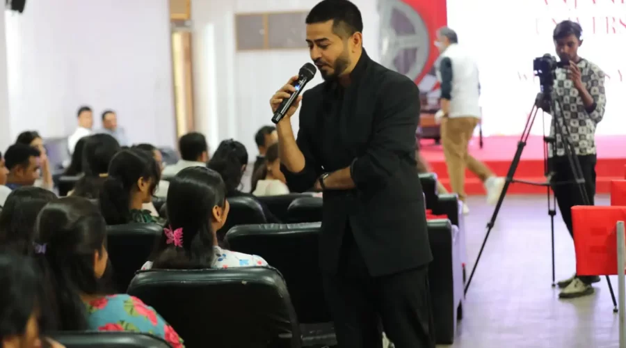 top university for fashion design in Raipur