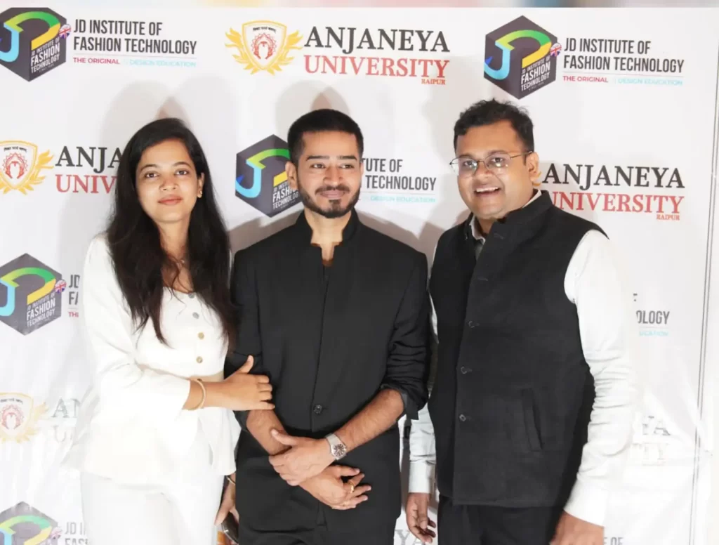 top university for fashion design in Raipur