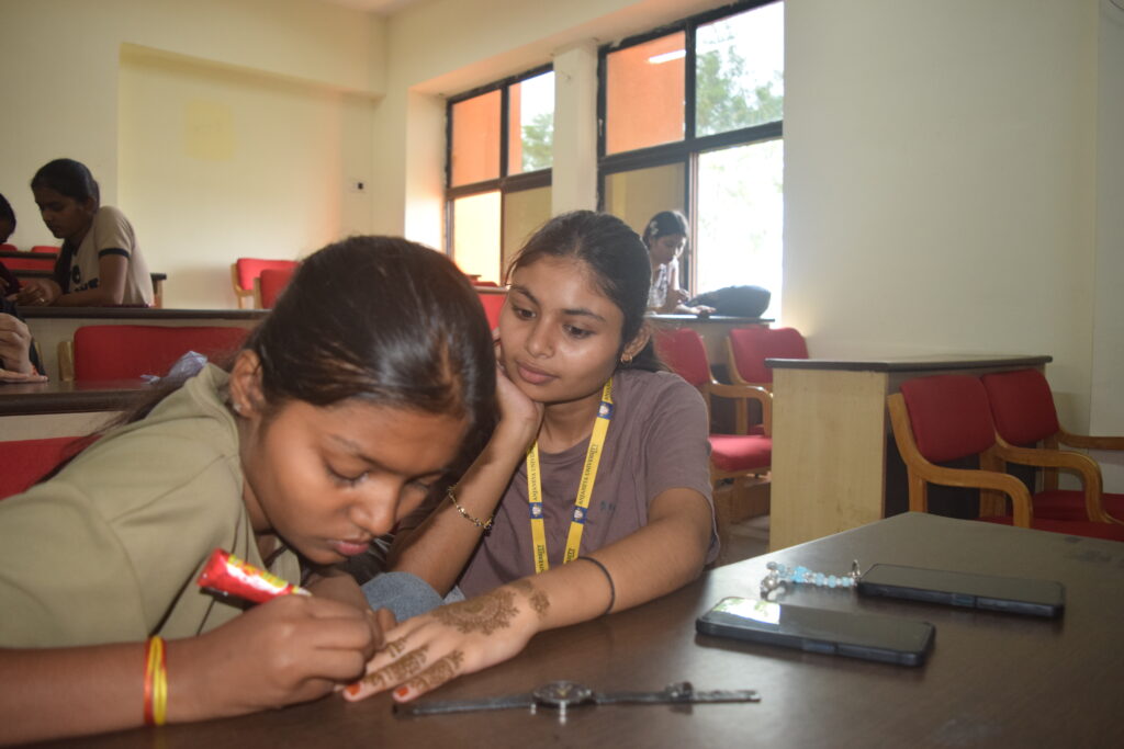 Mehendi Competition